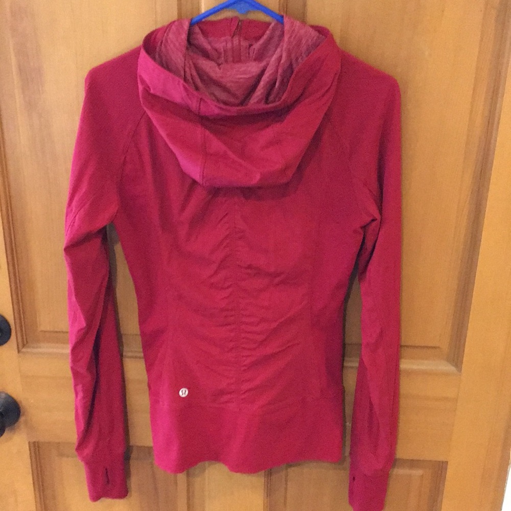 Lululemon Ruby Red Reversible Jacket Size 8 - image 5